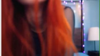 Shy_Jane redhead using ohmibod (19-11-2016)