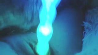 HornyUnicornn Light-up Dildo&up close pussy play 101116