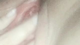 Fingering a pink pussy