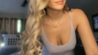 Skye_Evans 34