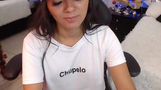 Melanihopper webcam show 2019-12-20_03-30-45_379