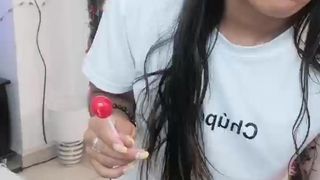 Melanihopper webcam show 2019-12-20_01-34-10_747