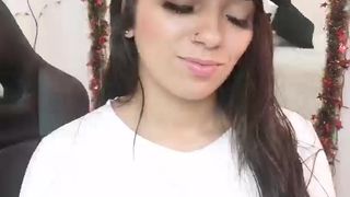 Melanihopper webcam show 2019-12-20_01-34-10_747