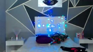 True_vega webcam show 2019-12-23_18-30-27_865