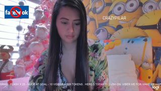 Crazypilar webcam show 2019-12-23_22-10-16_848