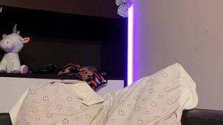 Monikag webcam show 2019-12-20_22-37-27_405