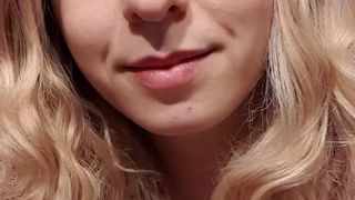 Monikag webcam show 2019-12-24_00-34-45_873