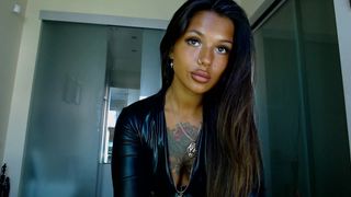 angel joannabailes naked part.1