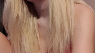 Monikag webcam show 2019-12-29_00-43-03_706