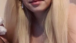 Monikag webcam show 2019-12-29_03-59-24_688