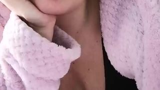 Pocellina81 webcam show 2020-01-10_11-04-19_270