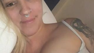 Vampora19777 webcam show 2020-01-11_22-44-37_059