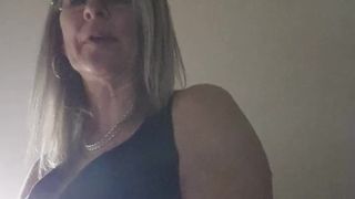 Yourgem webcam show 2020-01-01_10-17-01_936