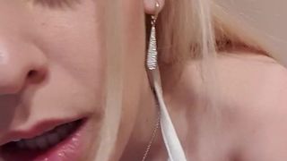 Monikag webcam show 2020-01-10_23-53-14_268