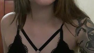 Xmewtwo webcam show 2020-01-06_22-04-24_338