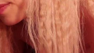 Monikag webcam show 2020-01-06_23-28-59_559