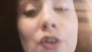 Giuly21 webcam show 2020-01-11_18-49-23_845