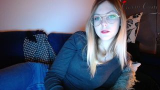 Cassy_cum webcam show 2020-01-13_23-00-54_215