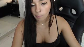 Melanihopper webcam show 2020-01-09_04-19-53_442