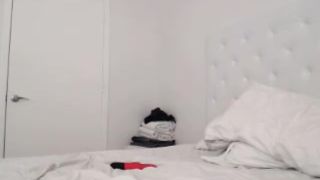 Makayladivine hot bimbo