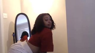 Creamyexotica playing with wax and showering