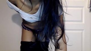 sexyticky_10012020_2331_female_chaturbate (1)