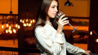 Kate Milkis Sunnyleon_ Kharkov Reina Bar camwhore ass