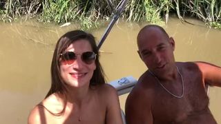 Viejos se enfientan 2 gatos en el rio ARGENTINA parte 2