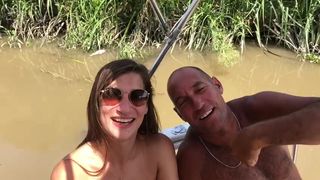 Viejos se enfientan 2 gatos en el rio ARGENTINA parte 2