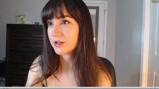 JordanLeigh Shows Closeups Of Her Pussy & Asshole