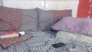 Sasxha webcam show 2020-01-18_17-57-57_981