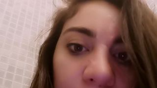 Letitbetrue webcam show 2020-01-23_18-50-23_455