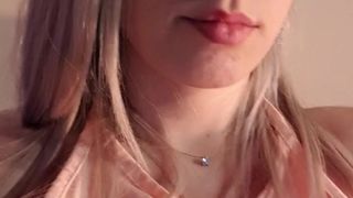 Monikag webcam show 2020-01-24_03-00-35_258