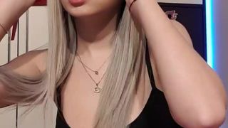 Monikag webcam show 2020-01-23_00-36-53_123