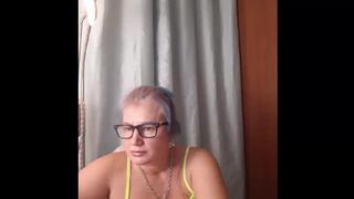 Hotolgaxxx webcam show 2020-01-23_22-34-39_649