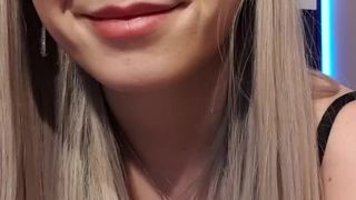 Monikag webcam show 2020-01-23_00-51-58_332