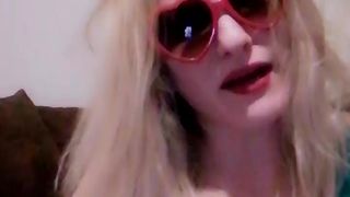 Mrswethole webcam show 2020-01-23_21-00-42_560