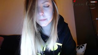 Cassy_cum webcam show 2020-01-23_00-59-01_695