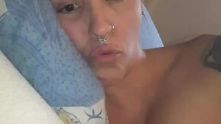 Vampora19777 webcam show 2020-01-17_23-23-12_094