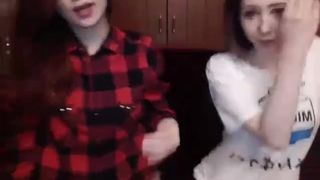 Малолетки лесбиянки.