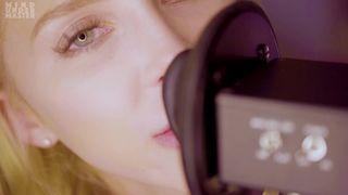 Alix Lynx ASMR