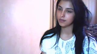 Camwhore Kate Milkis Sunnyleon_ twirls for her master