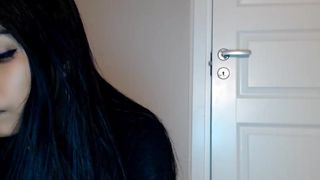 sexyticky_31012020_0831_female_chaturbate