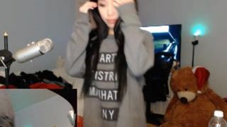 MFC - Asian Girl - Outfits Galore