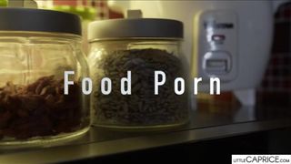 Little Caprice Food Porn – Webcam show