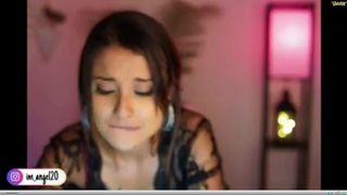 _angel_wild Teasing, Masturbation & Sings in Spanish