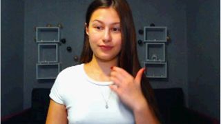 Sara_Grace under white top ?