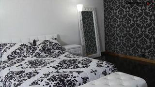 Mindi Mink Simon Says Touch Your Sister in private premium video 2