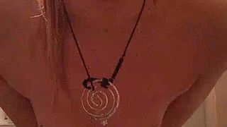 Mamzhelljoy01 webcam show 2020-02-03_19-56-48_629