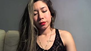 Cute_stefy webcam show 2020-02-05_18-24-00_700